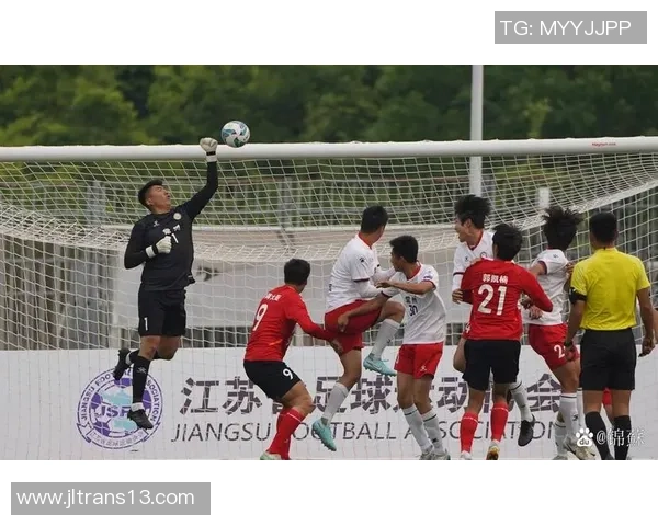 曾效力于江苏足球队的传奇球星与球队的辉煌时刻回顾