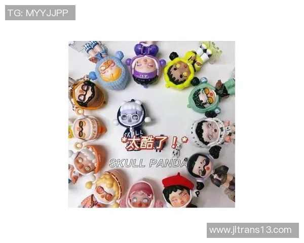 足球球星卡盲盒开箱大揭秘 让你秒变收藏高手的必备攻略